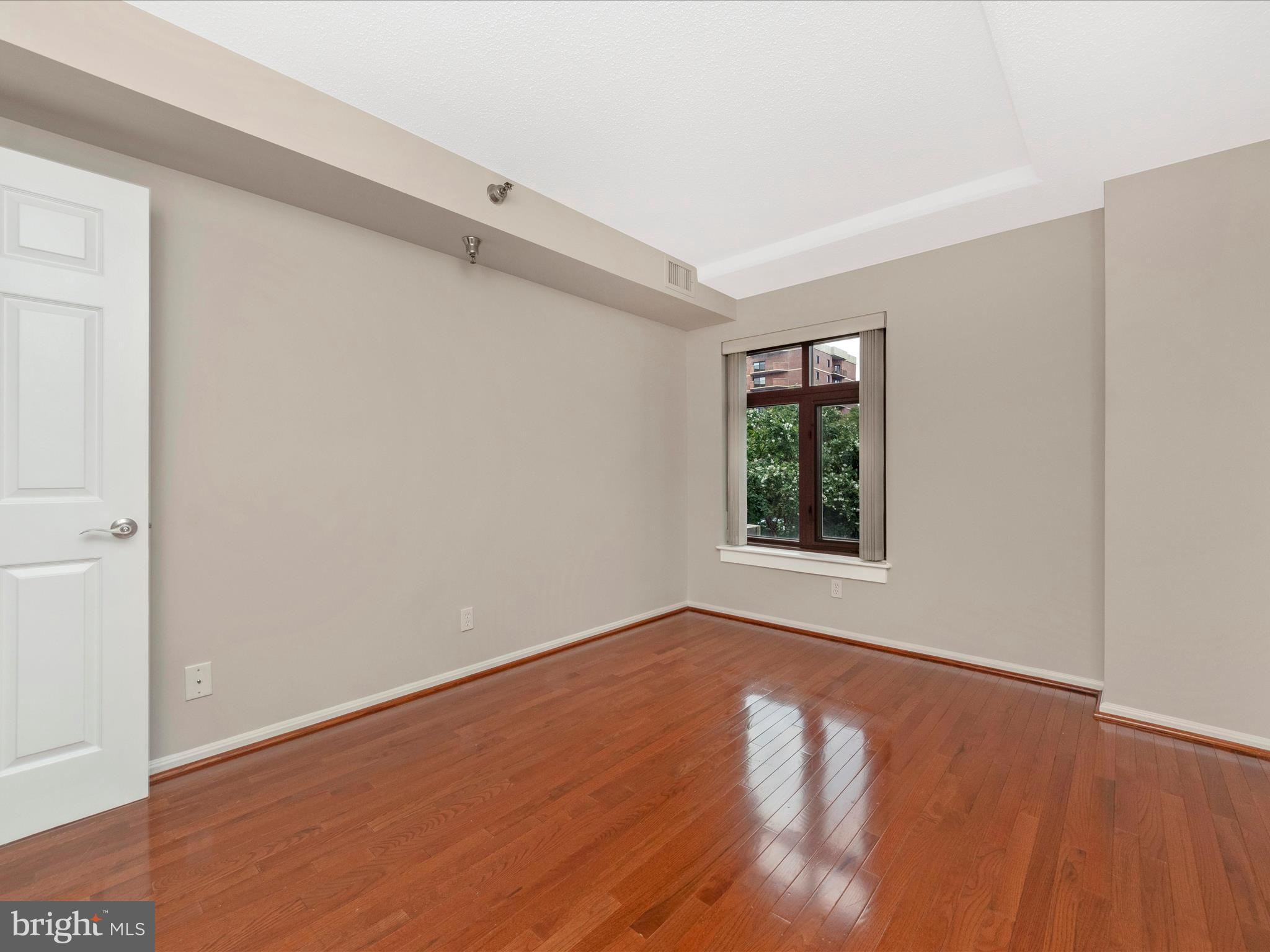 CHARLESTON CONDO - Residential