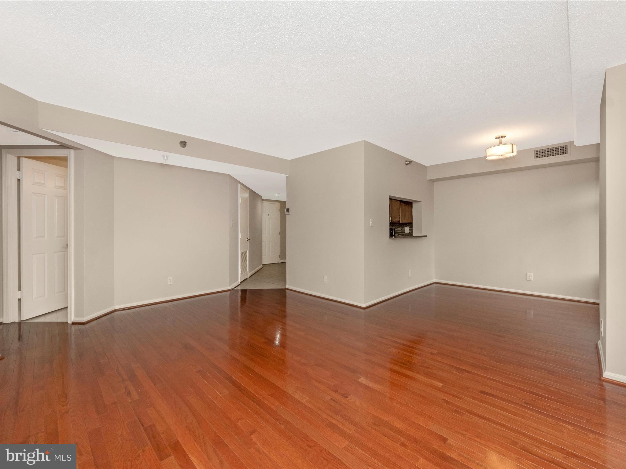 CHARLESTON CONDO - Residential