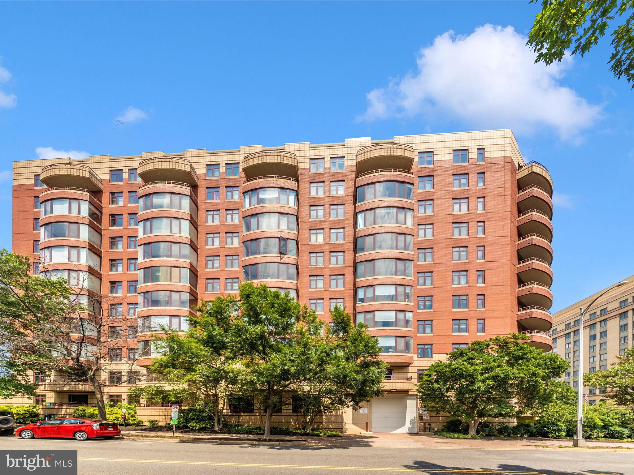 CHARLESTON CONDO - Residential