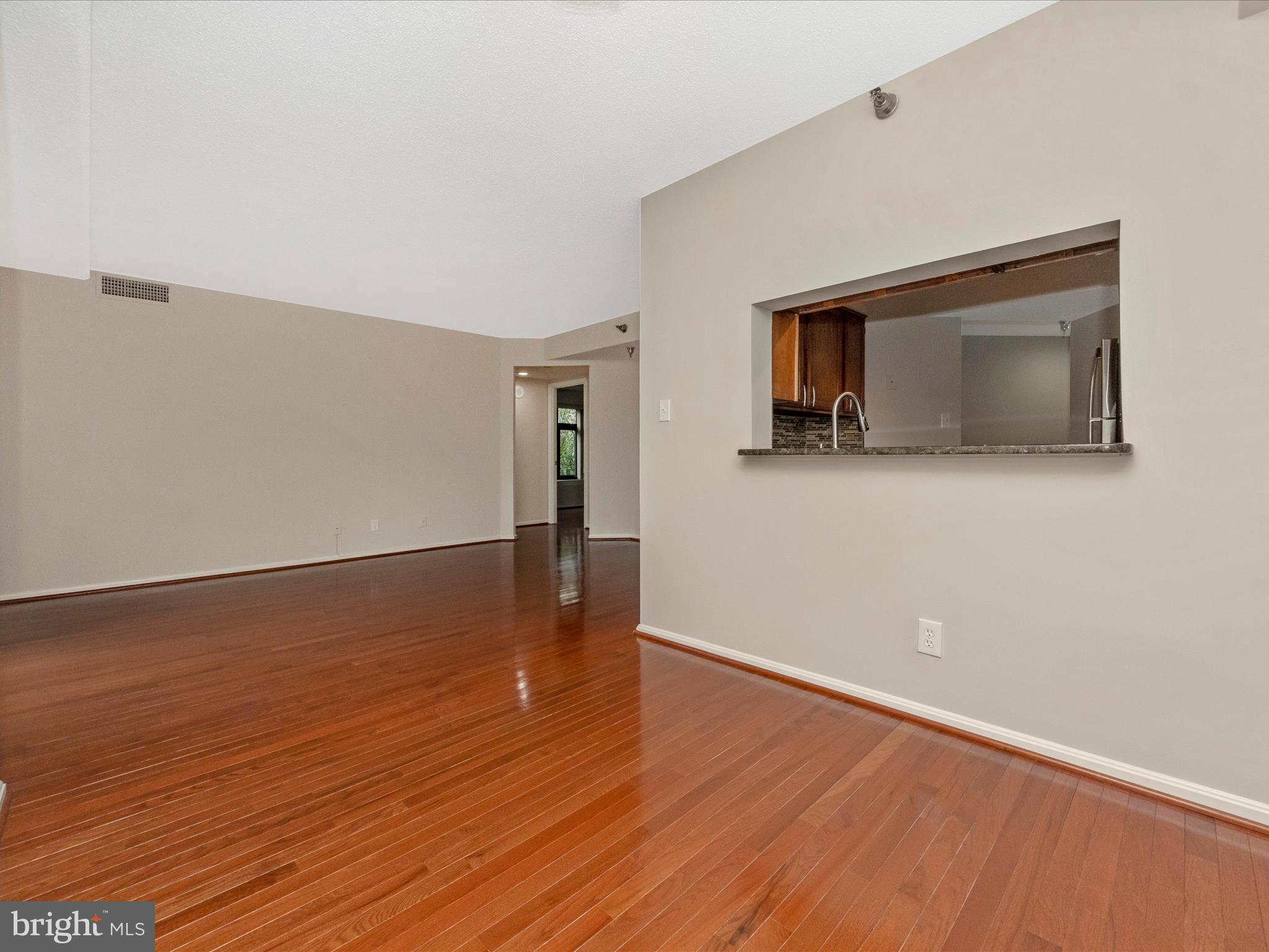 CHARLESTON CONDO - Residential