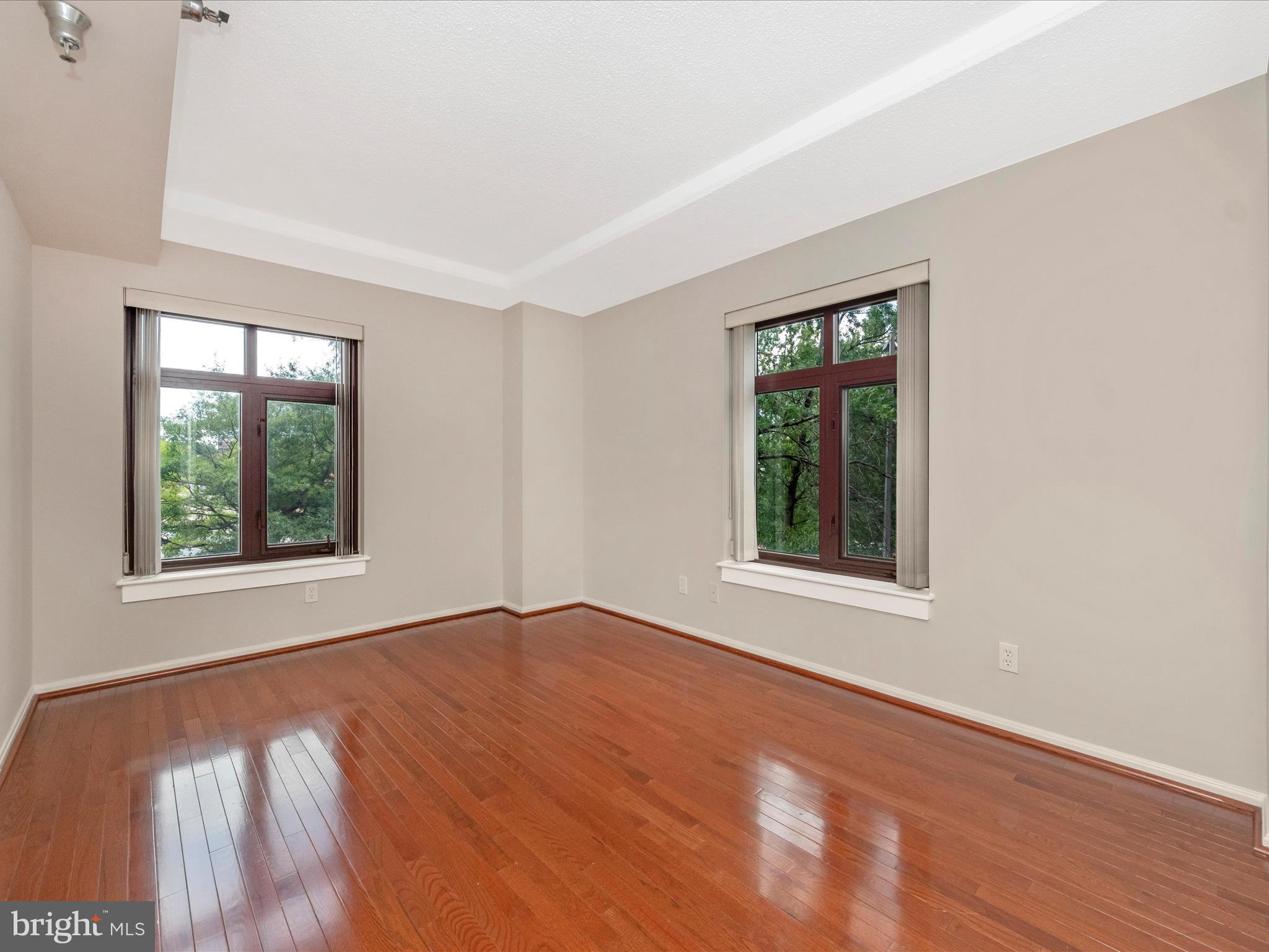 CHARLESTON CONDO - Residential