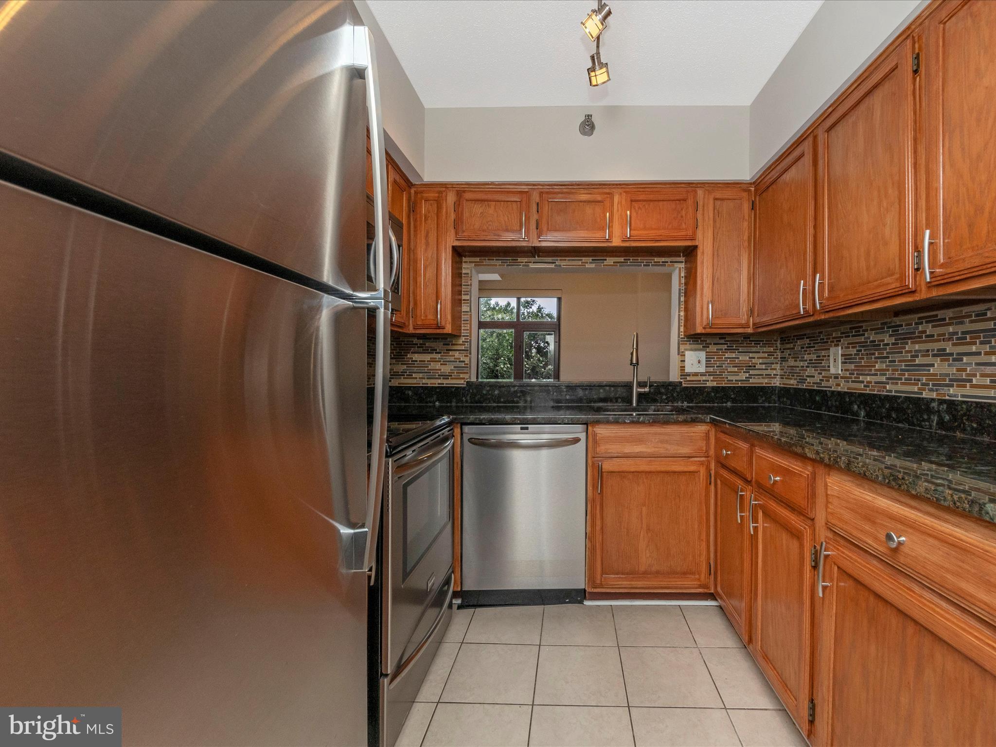 CHARLESTON CONDO - Residential