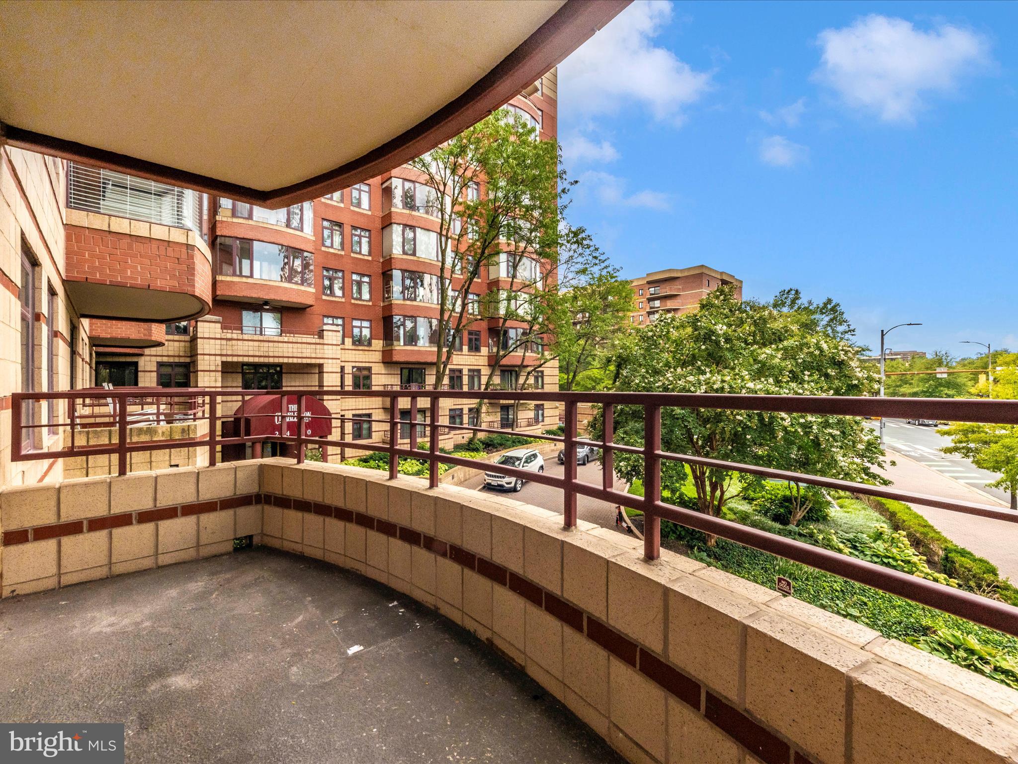 CHARLESTON CONDO - Residential