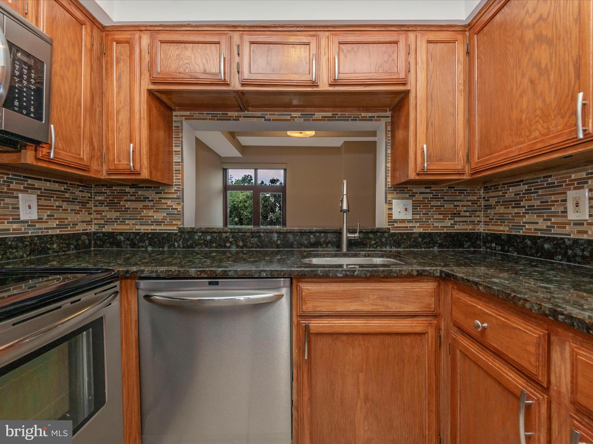 CHARLESTON CONDO - Residential