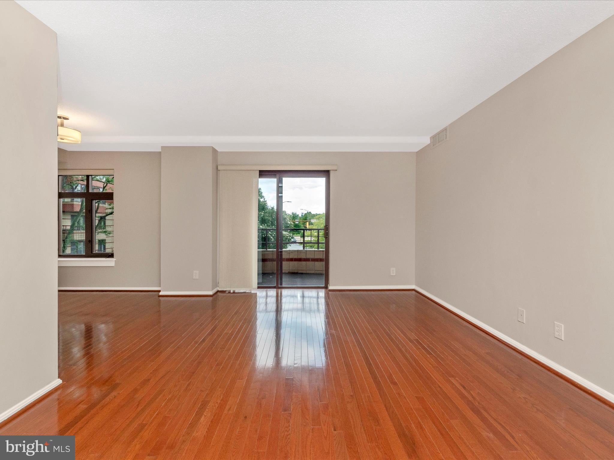 CHARLESTON CONDO - Residential