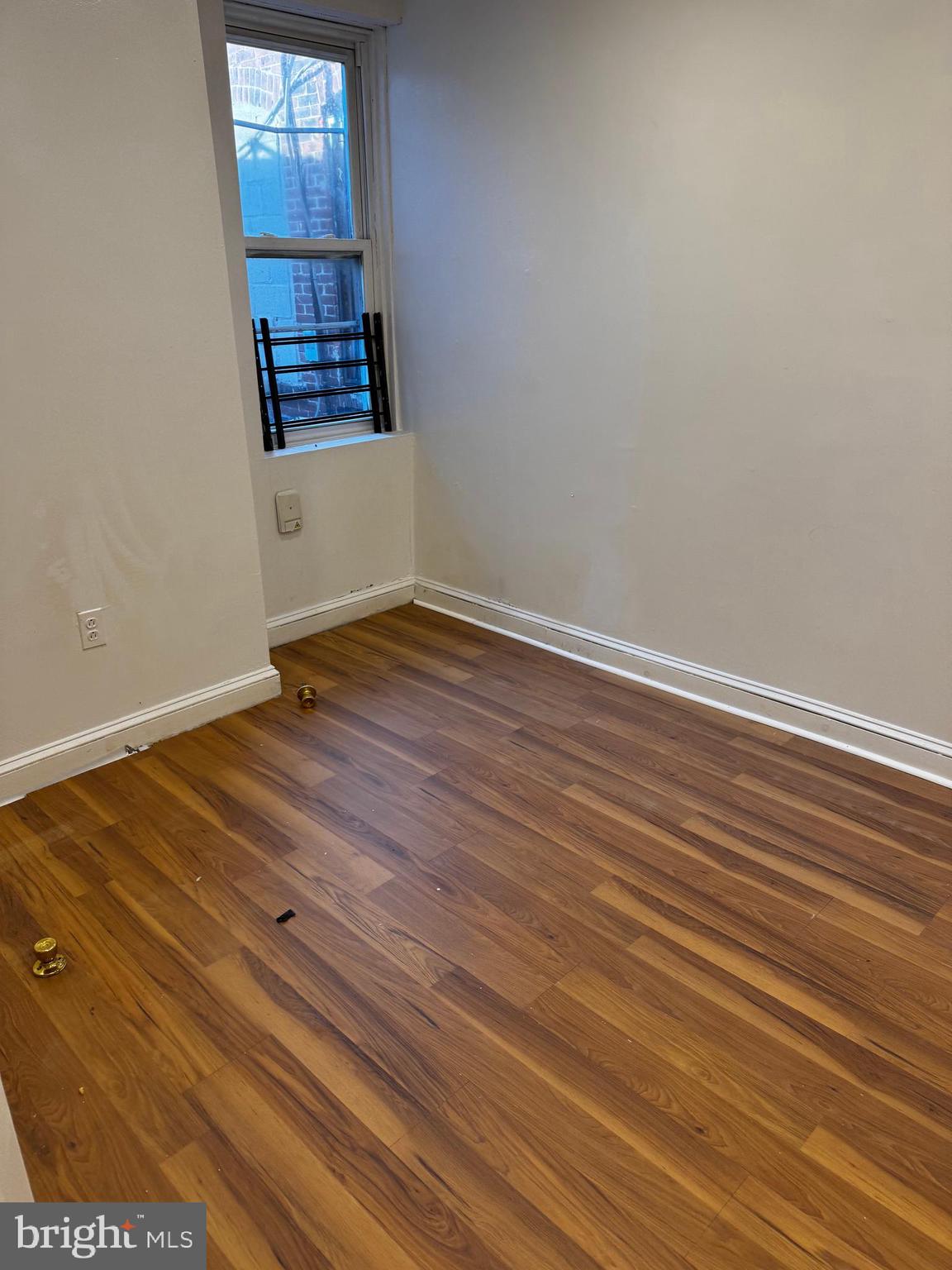 ELMWOOD PARK - Residential Income