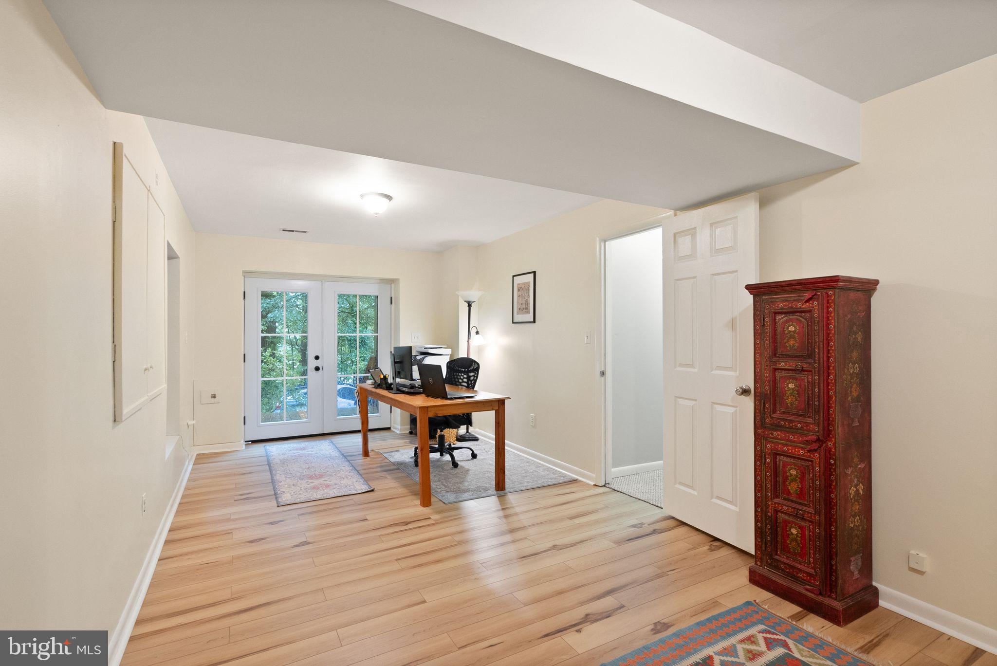 NORTH RED OAK (WEST) - Residential