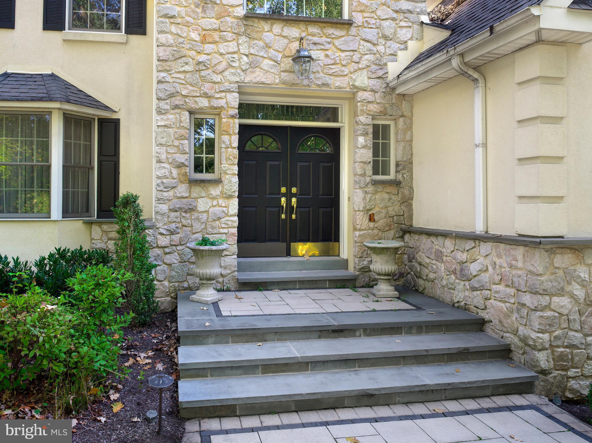 GULPH CREEK - Residential