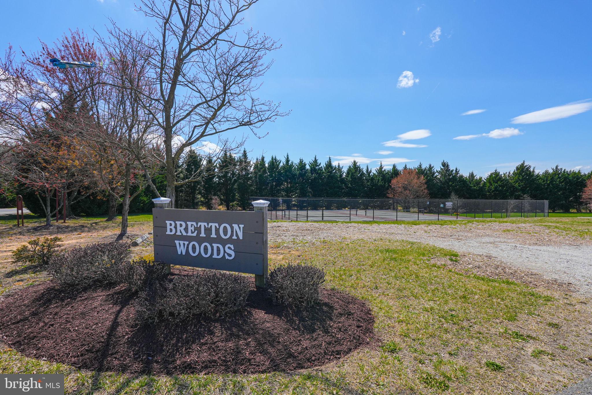 BRETTON WOODS - Residential