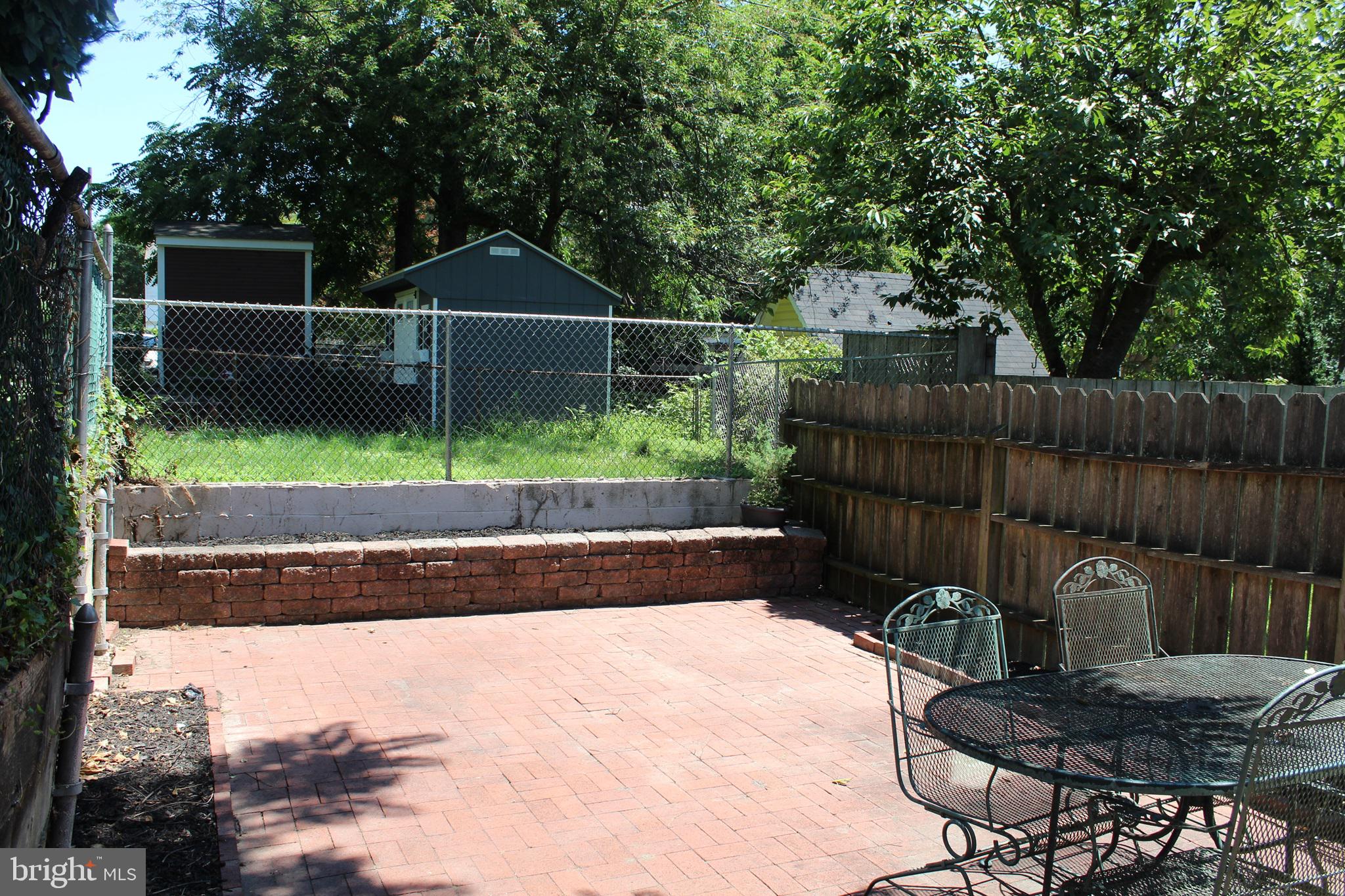 OLD NEW CASTLE - Residential