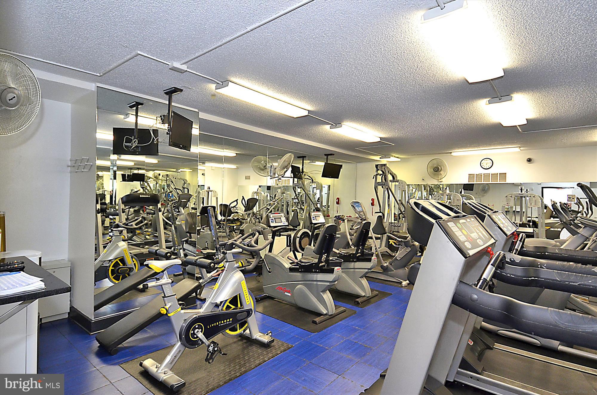 GROSVENOR PARK - Residential Lease
