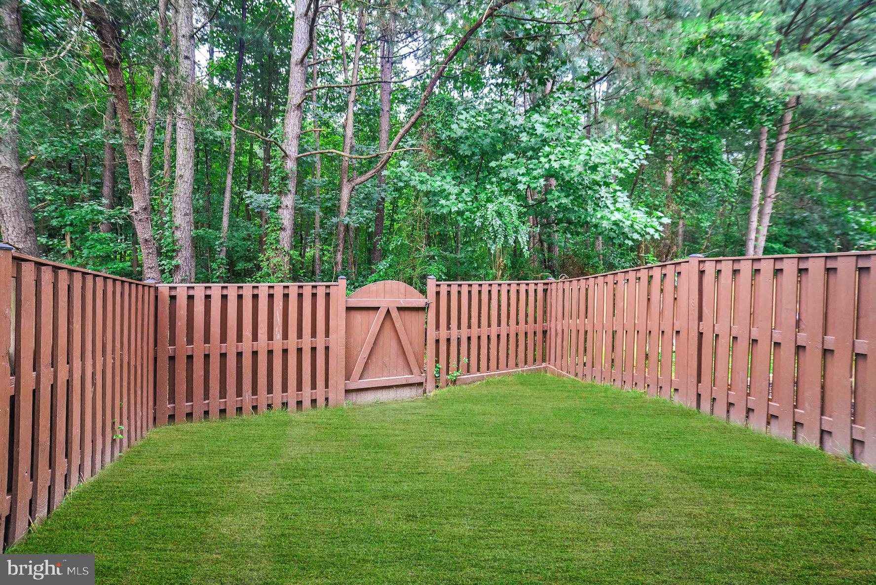 HICKORY HILLS - Residential