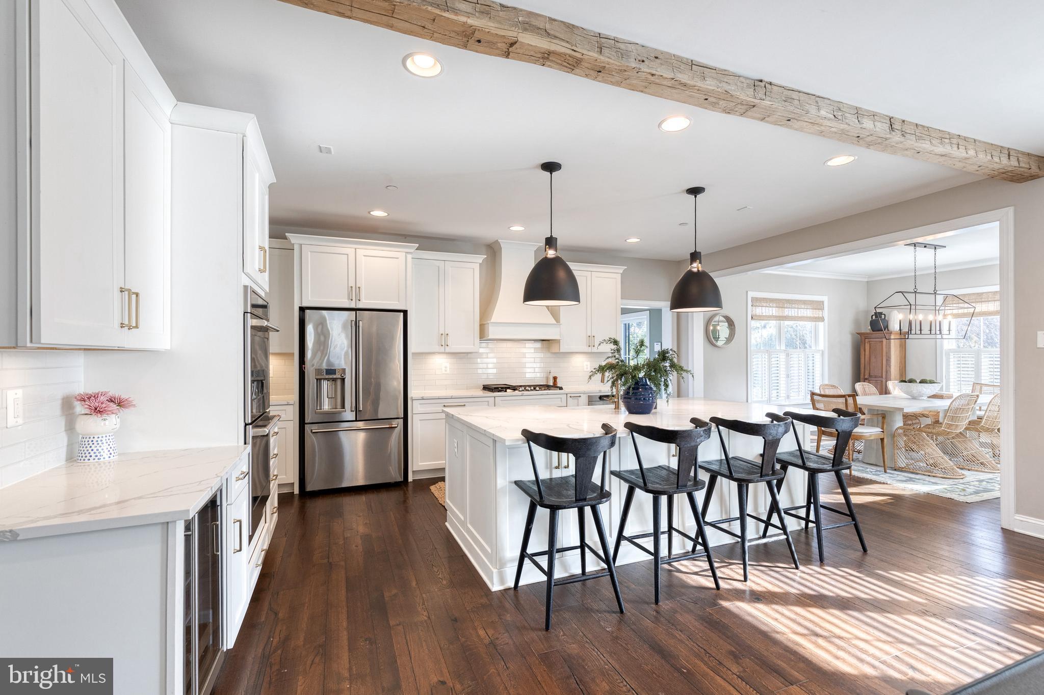 BRIAR KNOLL - Residential