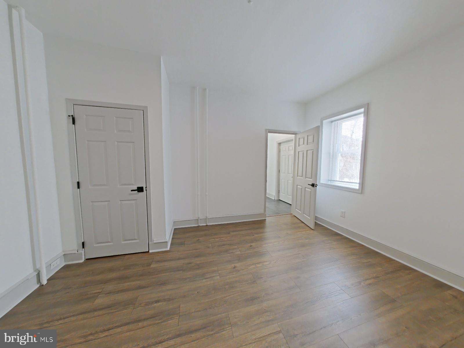 ROXBOROUGH - Residential Lease