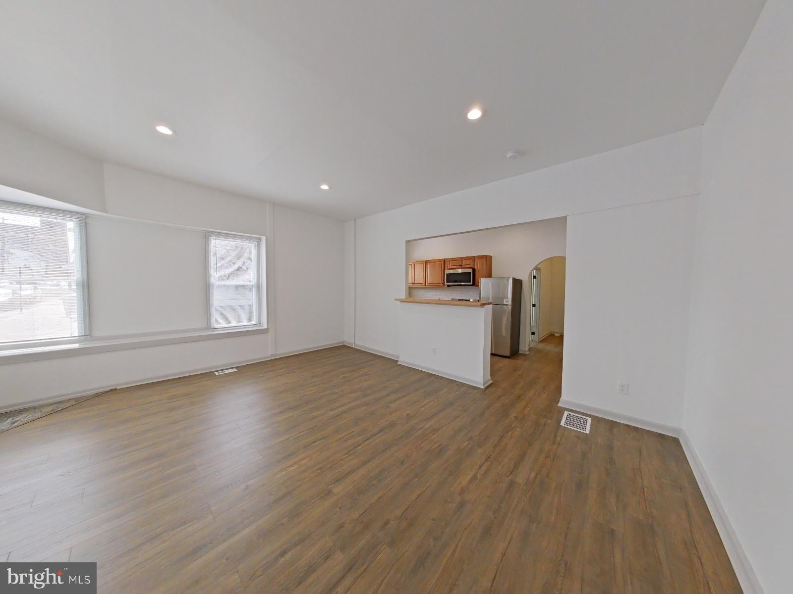 ROXBOROUGH - Residential Lease