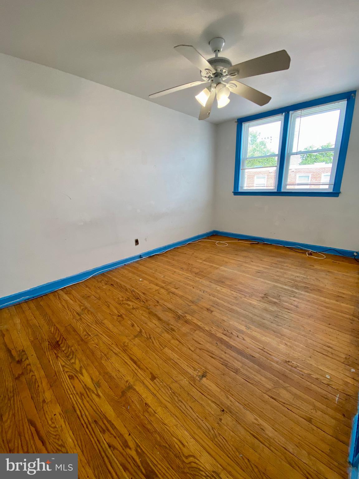 OXFORD CIRCLE - Residential