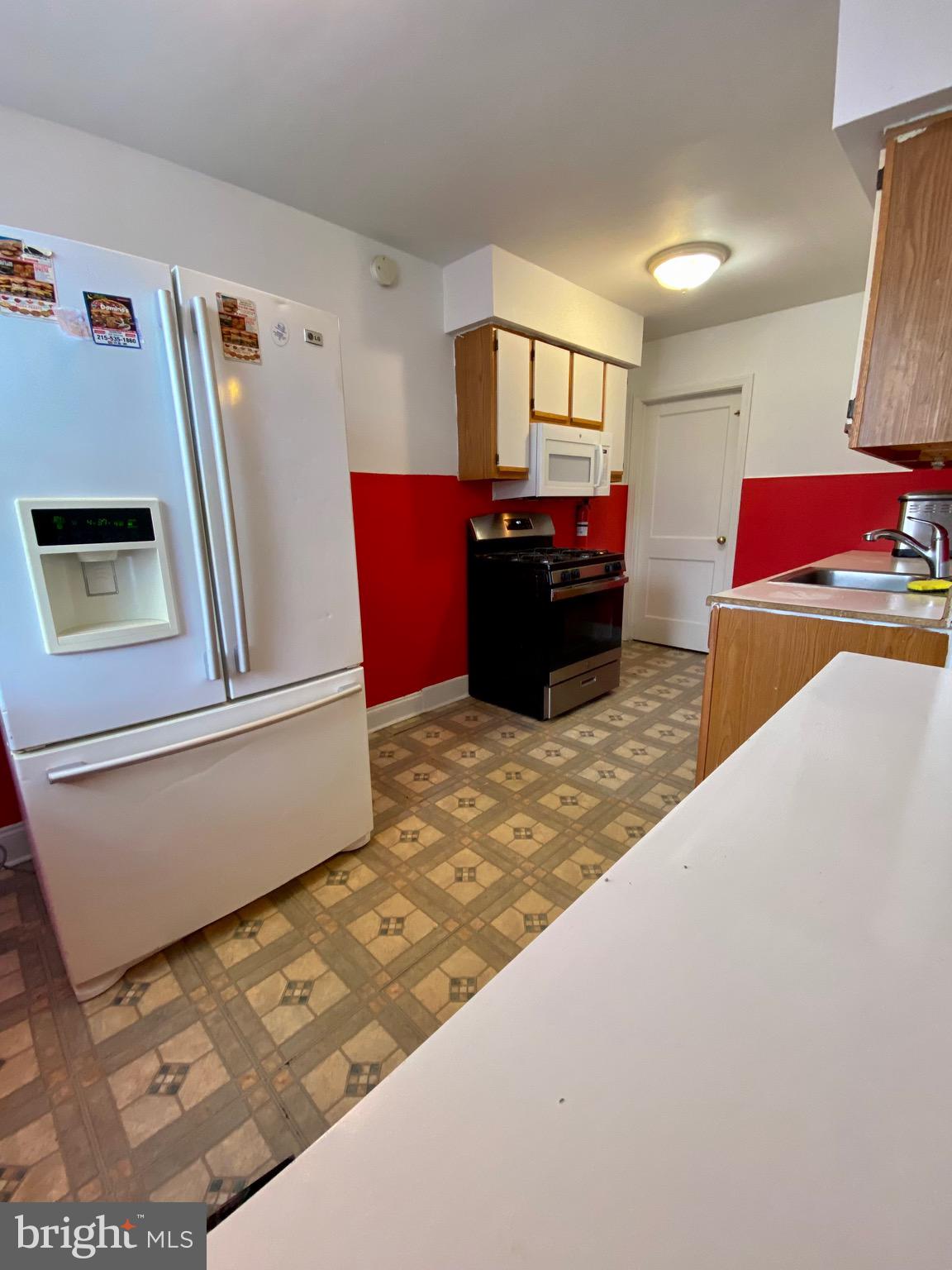 OXFORD CIRCLE - Residential