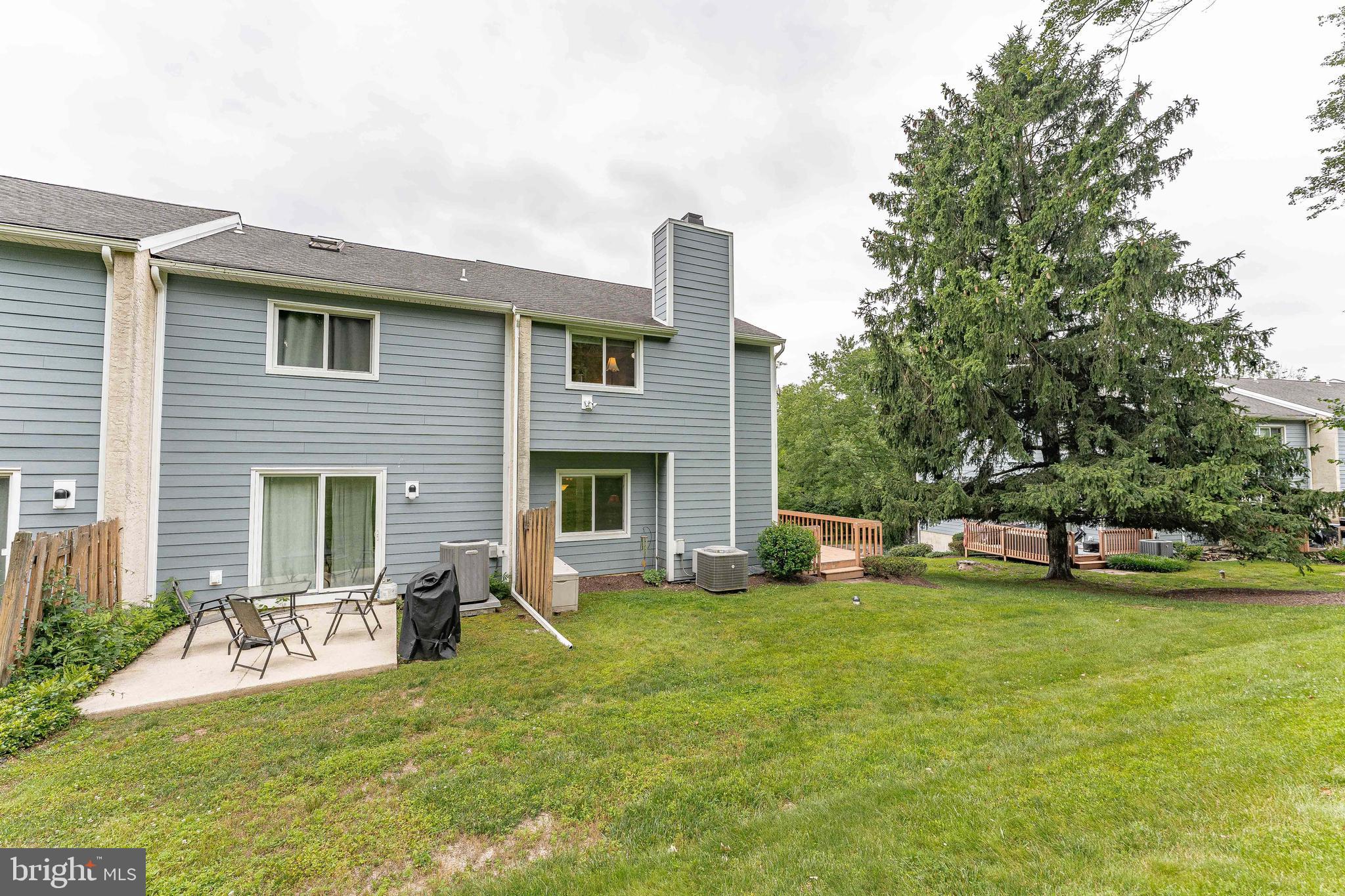 SOUTHPOINT - Residential
