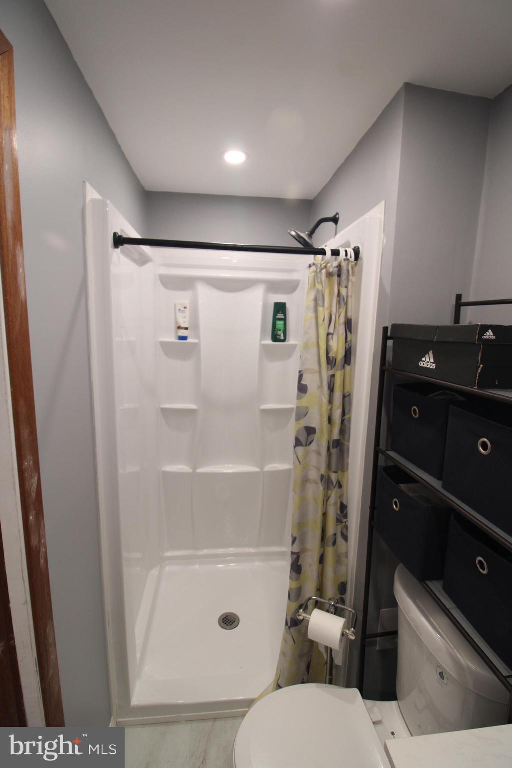 SUNNYBROOK - Residential