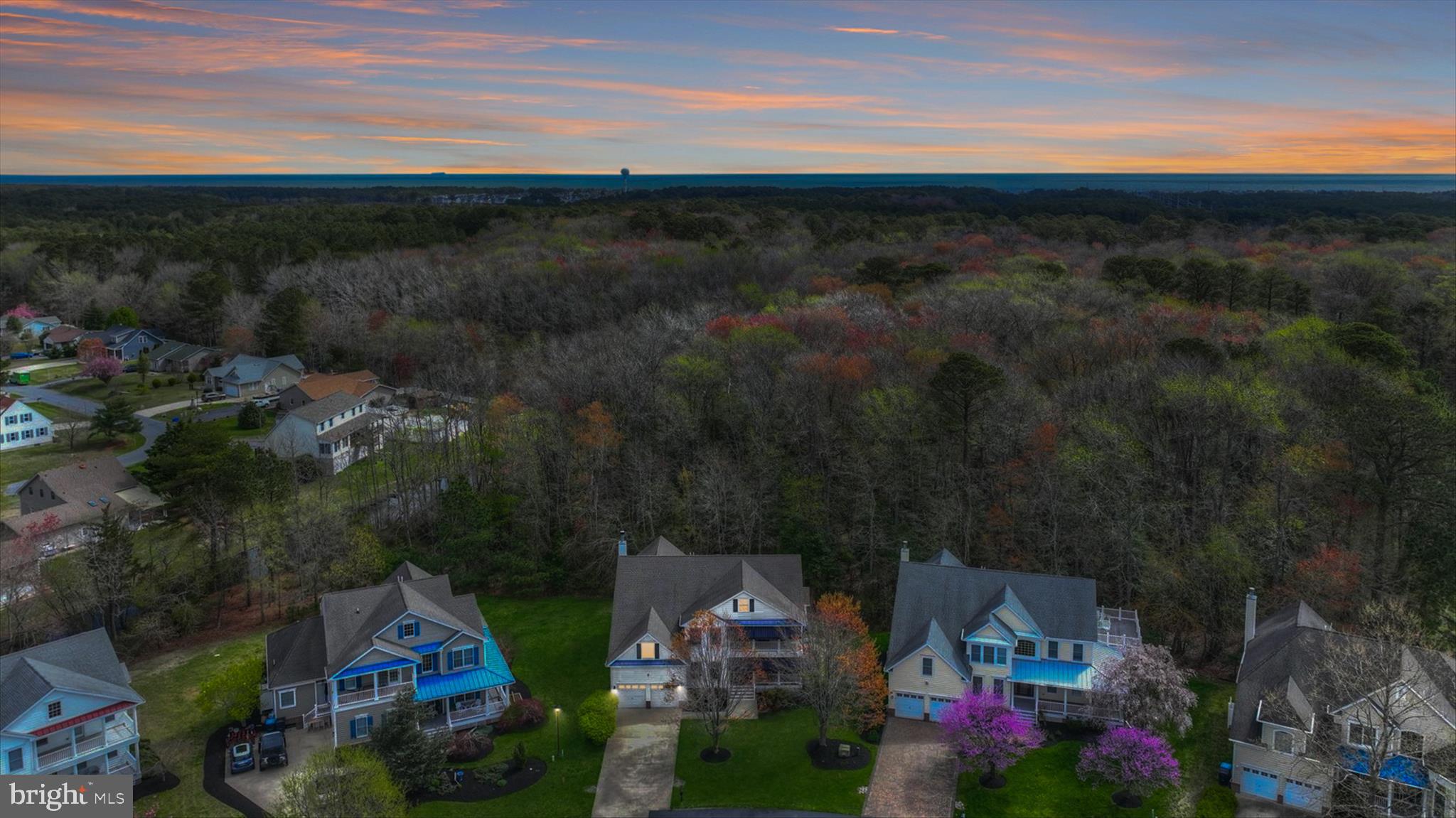 BETHANY LAKES - Residential