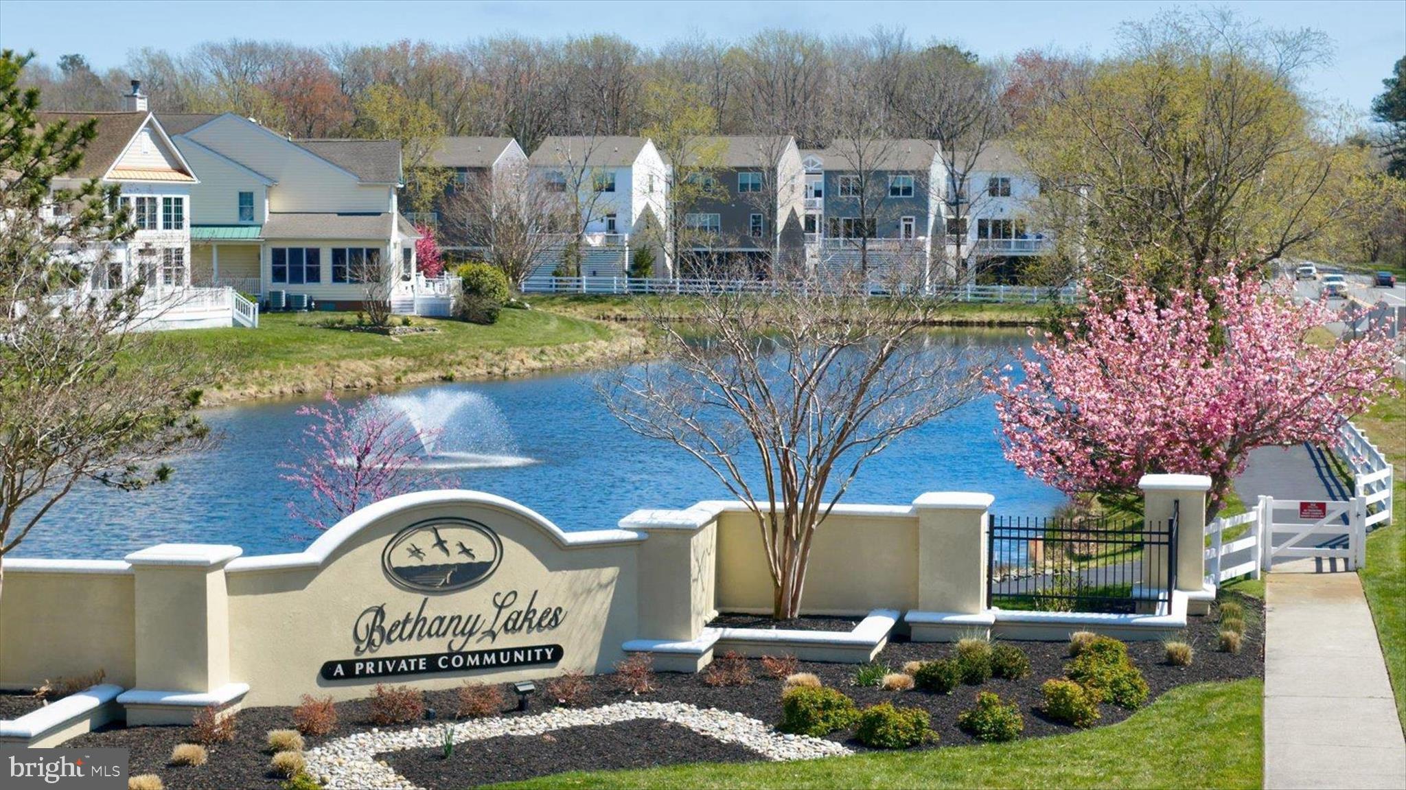 BETHANY LAKES - Residential