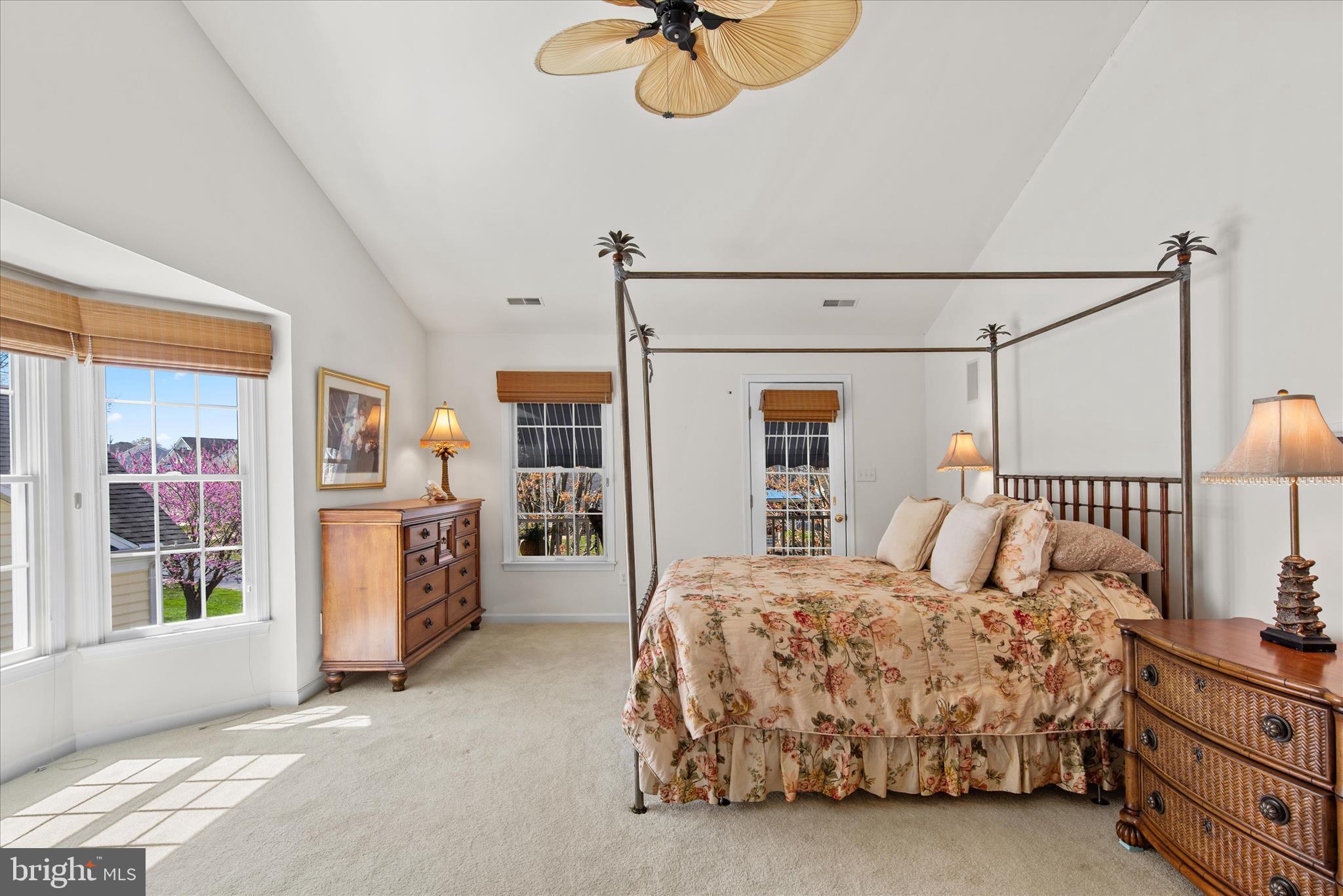 BETHANY LAKES - Residential