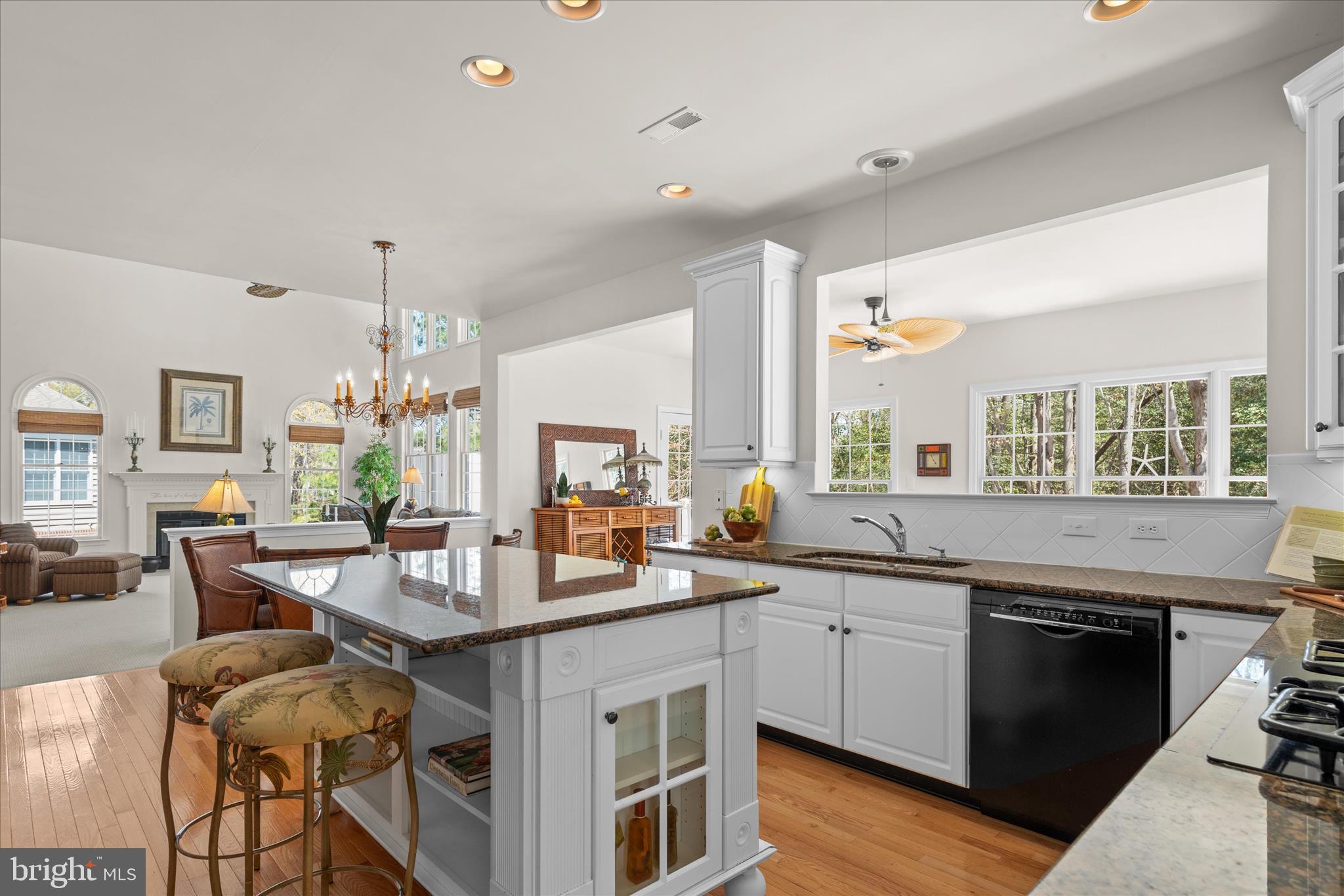 BETHANY LAKES - Residential