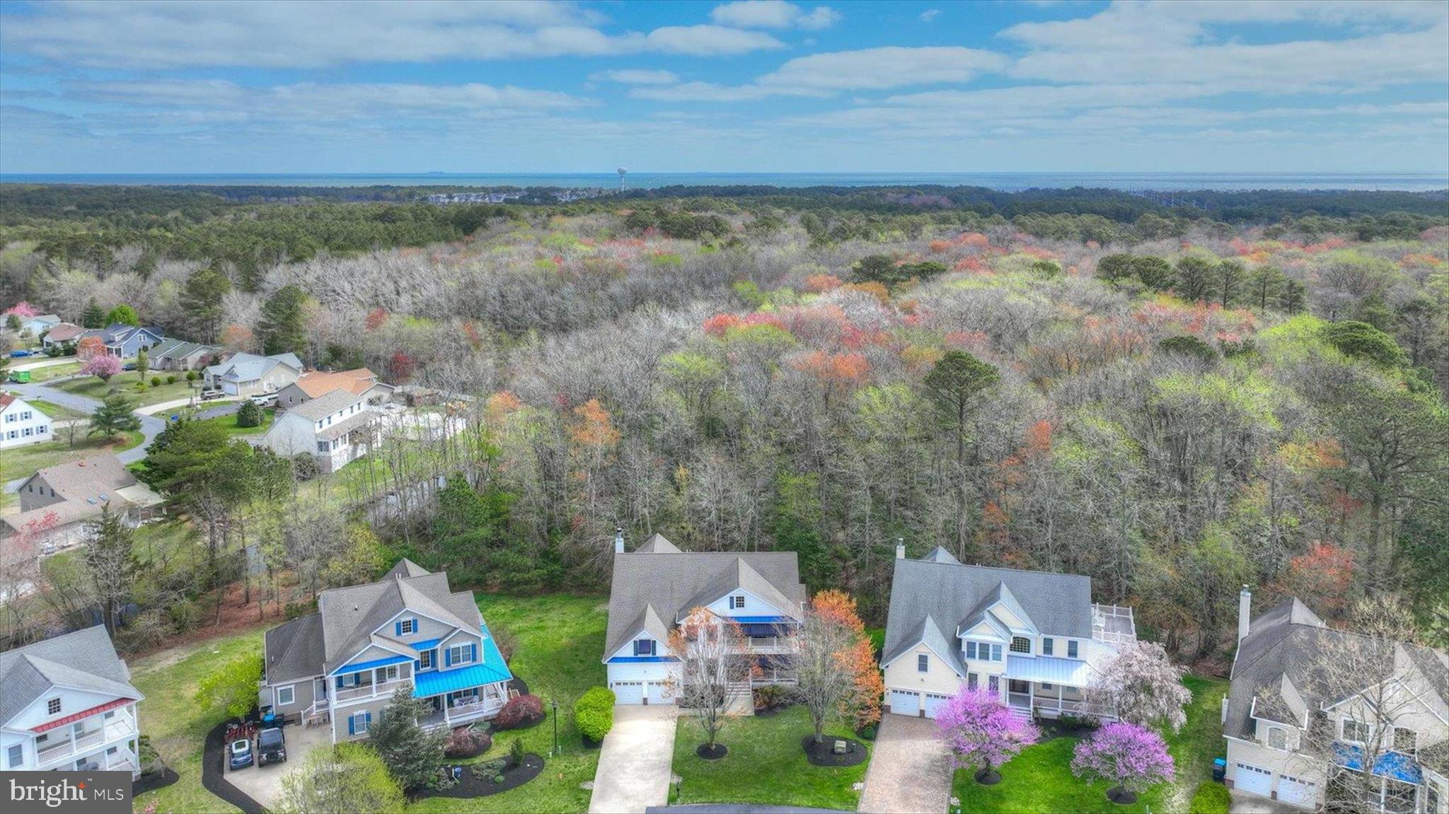 BETHANY LAKES - Residential