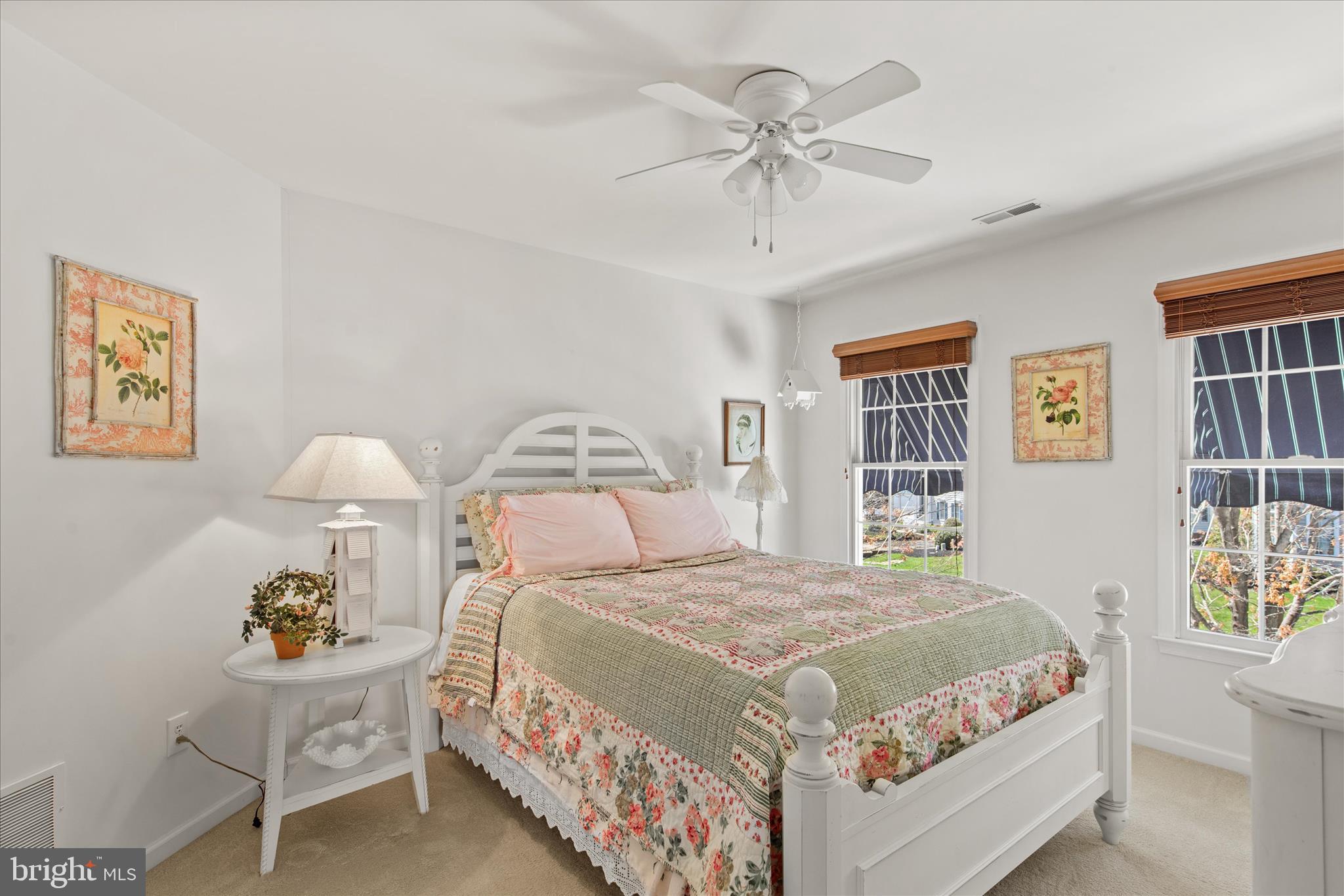 BETHANY LAKES - Residential