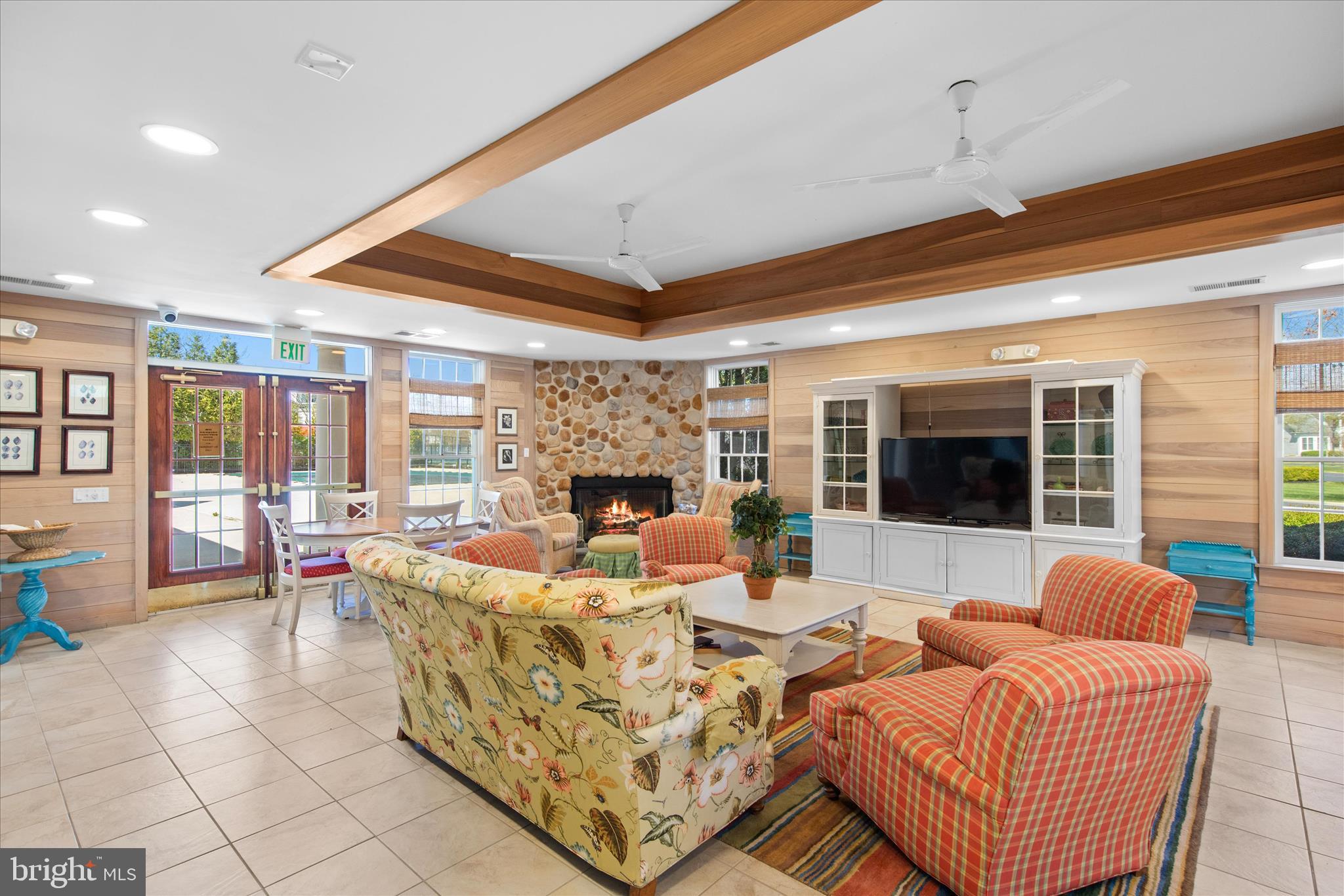 BETHANY LAKES - Residential