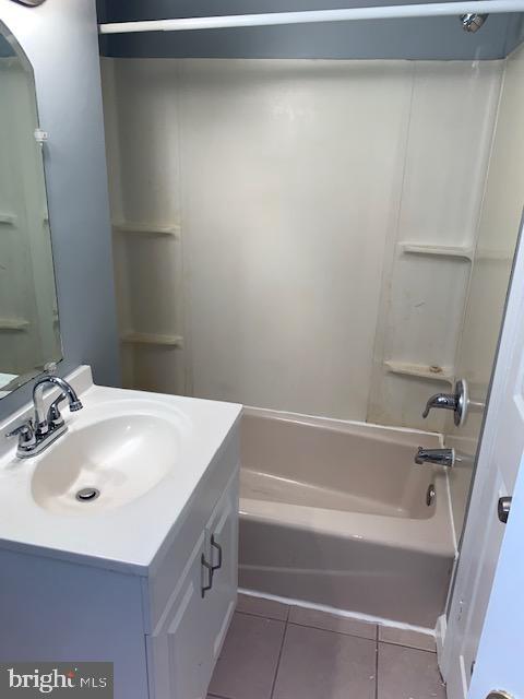 JOHNS HOPKINS - Residential Lease