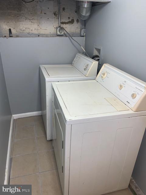 JOHNS HOPKINS - Residential Lease