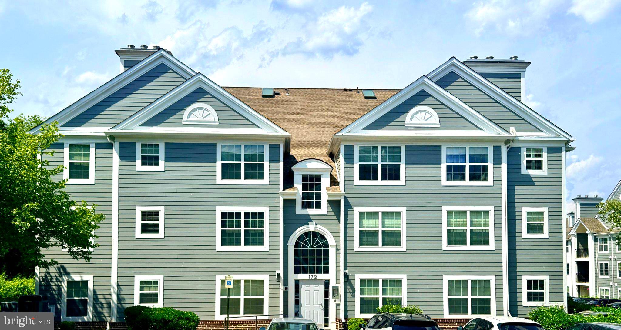 Rarely available condo with access to Kentlands amenities! Move-in ready and ideally located just across the street from the Kentlands clubhouse, this bright corner unit in a secure building offers low-maintenance living with access to pools, fitness center, tennis/pickleball courts, walking paths, farmer’s market, and more.

Features include updated appliances, new water heater, open living/dining area with fireplace, private balcony, and recently replaced siding (2025).

Enjoy one of Gaithersburg’s most walkable communities, with shopping, restaurants, parks, and neighborhood events just moments away.