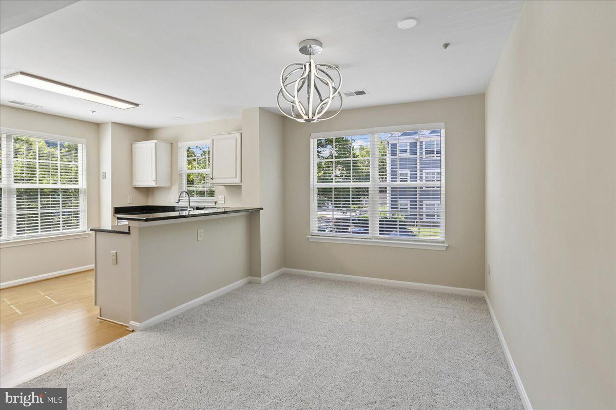 KENTLANDS RIDGE - Residential