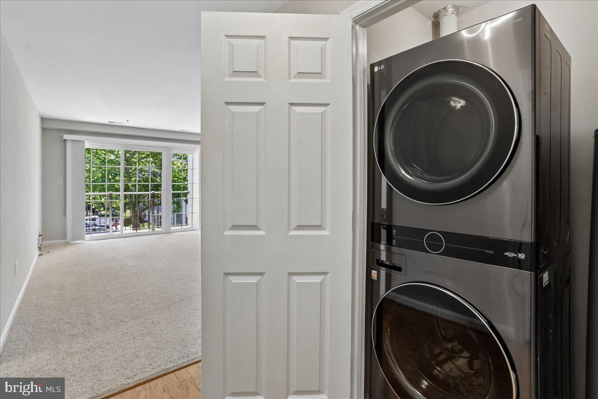 KENTLANDS RIDGE - Residential