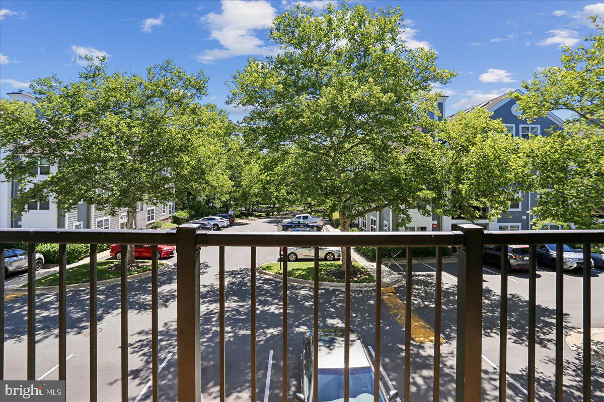 KENTLANDS RIDGE - Residential