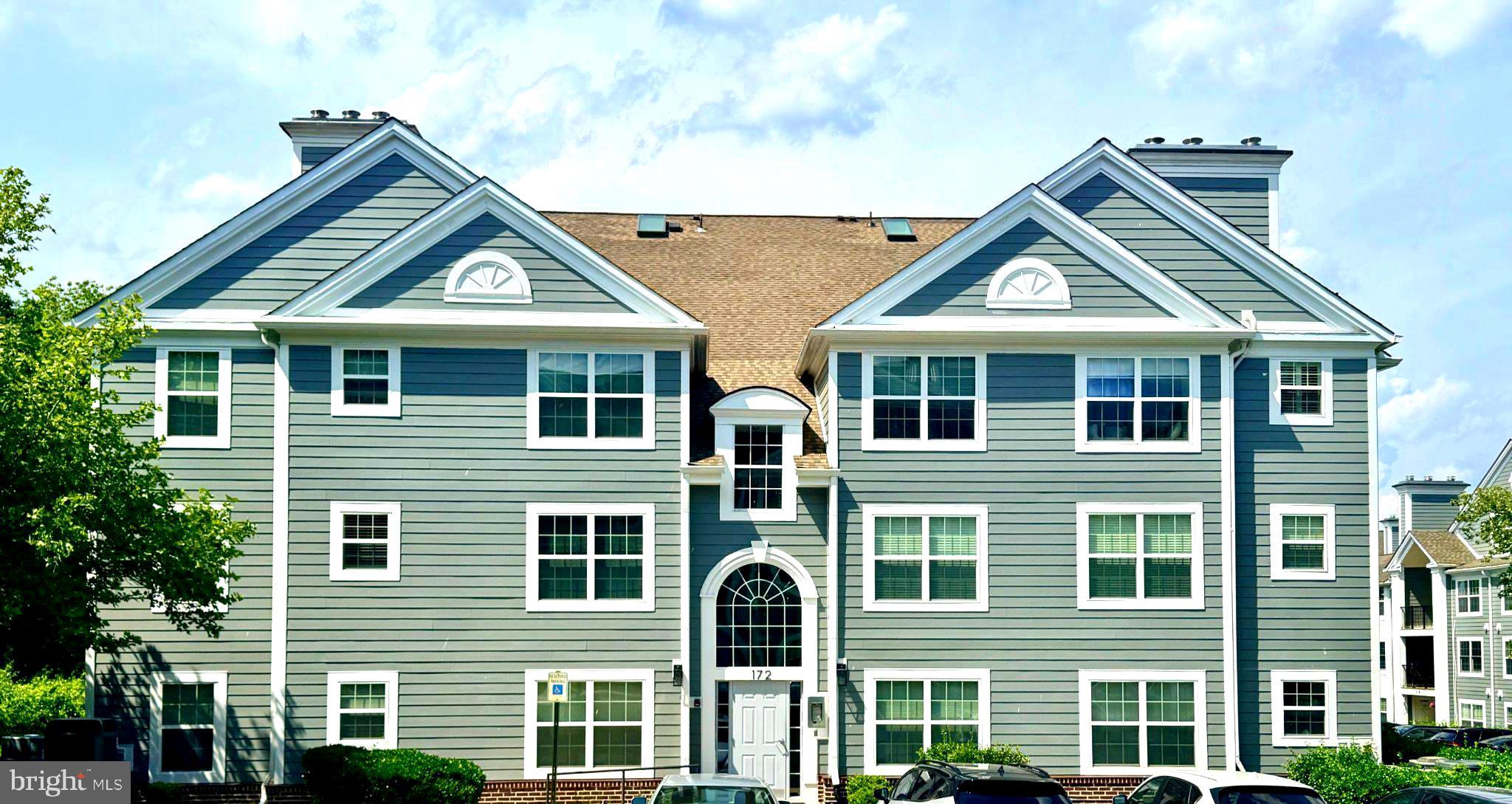 Rarely available second-floor corner unit with access to Kentlands amenities! Bright, move-in ready, and just 1 block from the Kentlands clubhouse at an entry-level price. Garden-style, secure building in a well-manicured neighborhood with plenty of parking. Features include a wood-burning fireplace, private balcony, updated stainless steel appliances, water heater (2026), and exterior siding (2025).

The low-maintenance lifestyle includes walkability to pools, fitness center, tennis/pickleball/basketball courts, walking paths, lakes, retail, and restaurants. One of Montgomery County's most walkable communities with neighborhood events throughout the year.