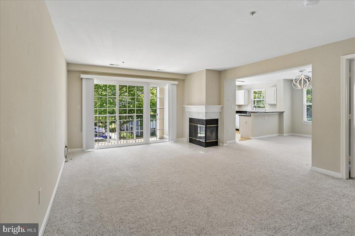 KENTLANDS RIDGE - Residential