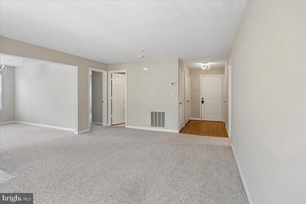 KENTLANDS RIDGE - Residential