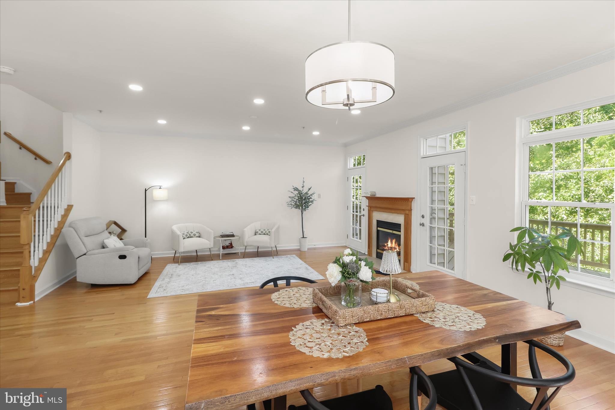 EMERSON - Residential