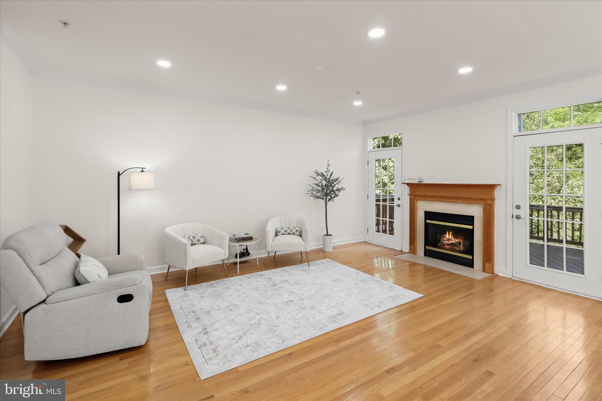 EMERSON - Residential