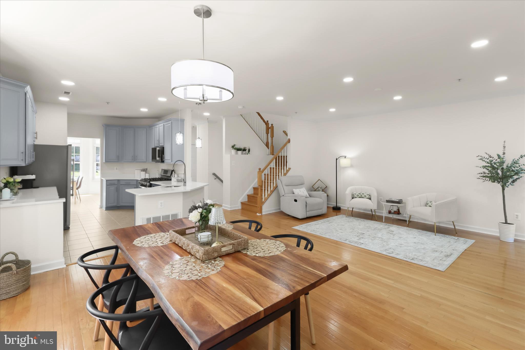 EMERSON - Residential