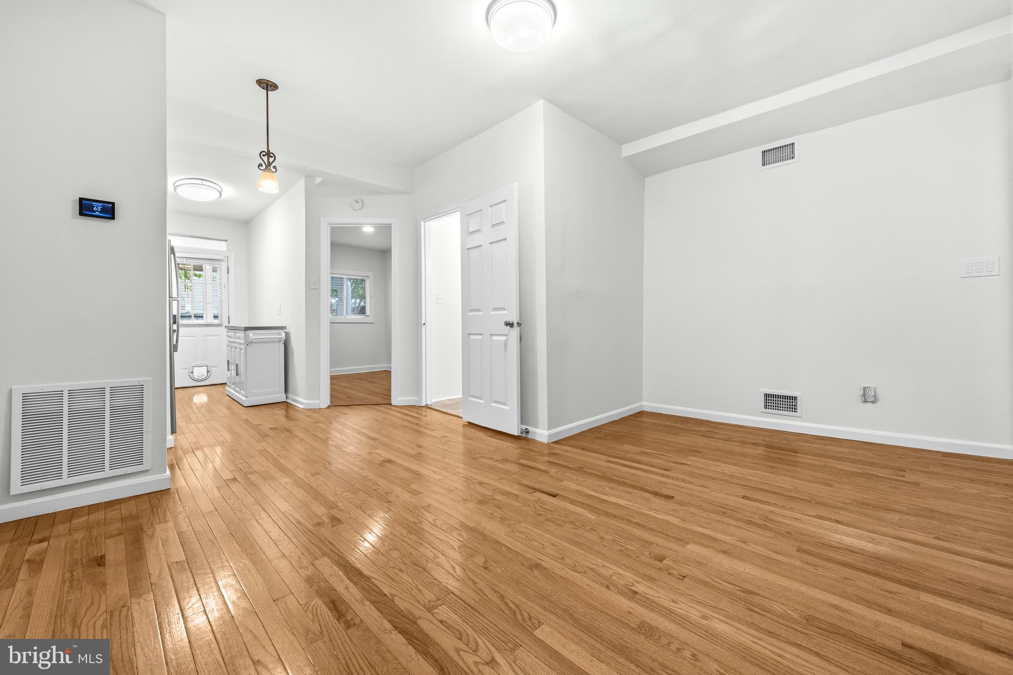 CAPITOL HILL - Residential