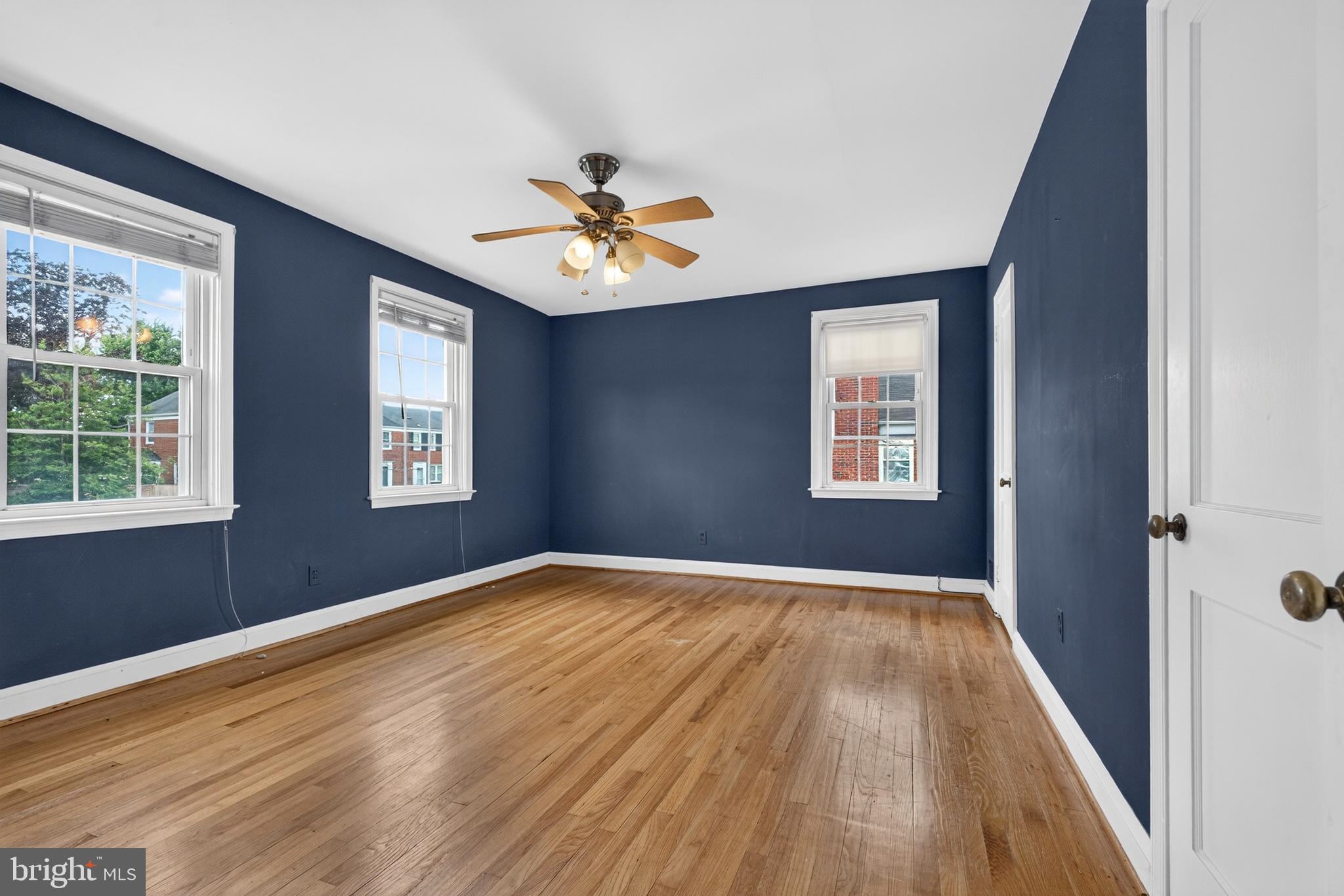 LOCH RAVEN MANOR - Residential