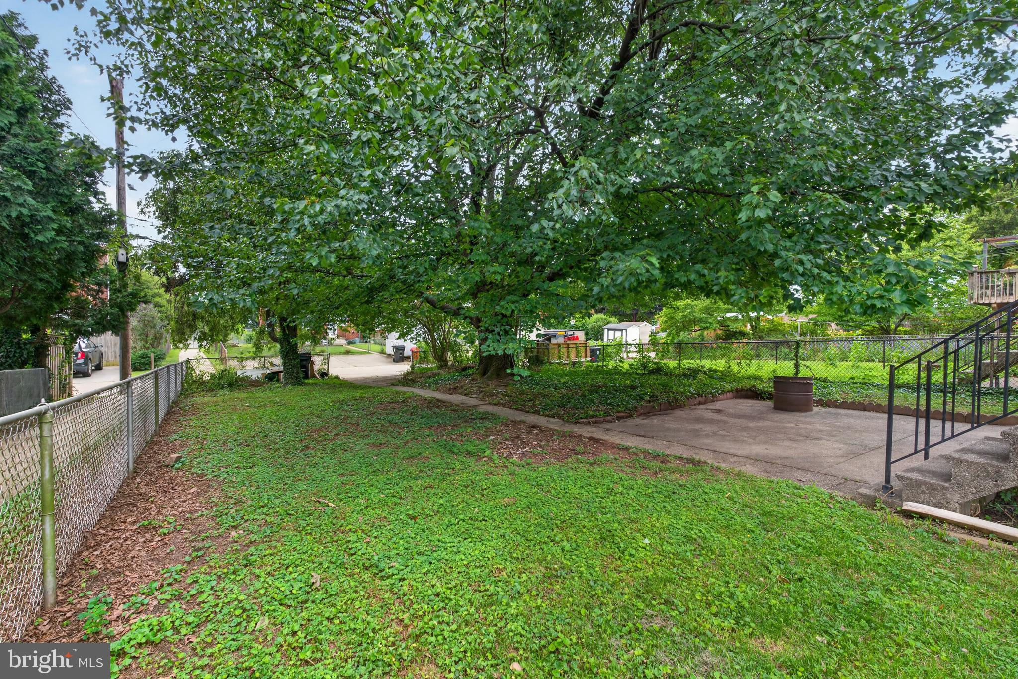 LOCH RAVEN MANOR - Residential