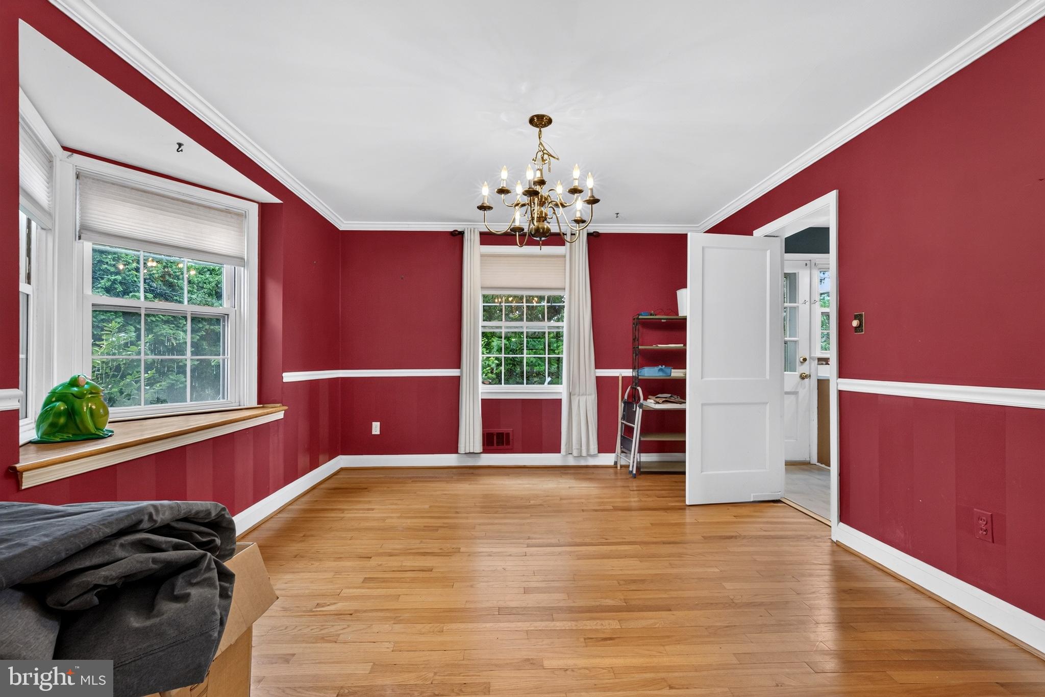LOCH RAVEN MANOR - Residential