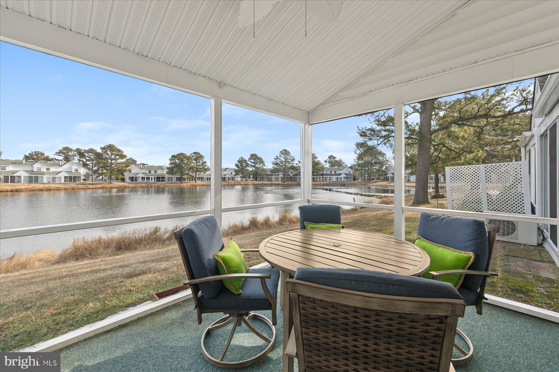 MALLARD LAKES - Residential