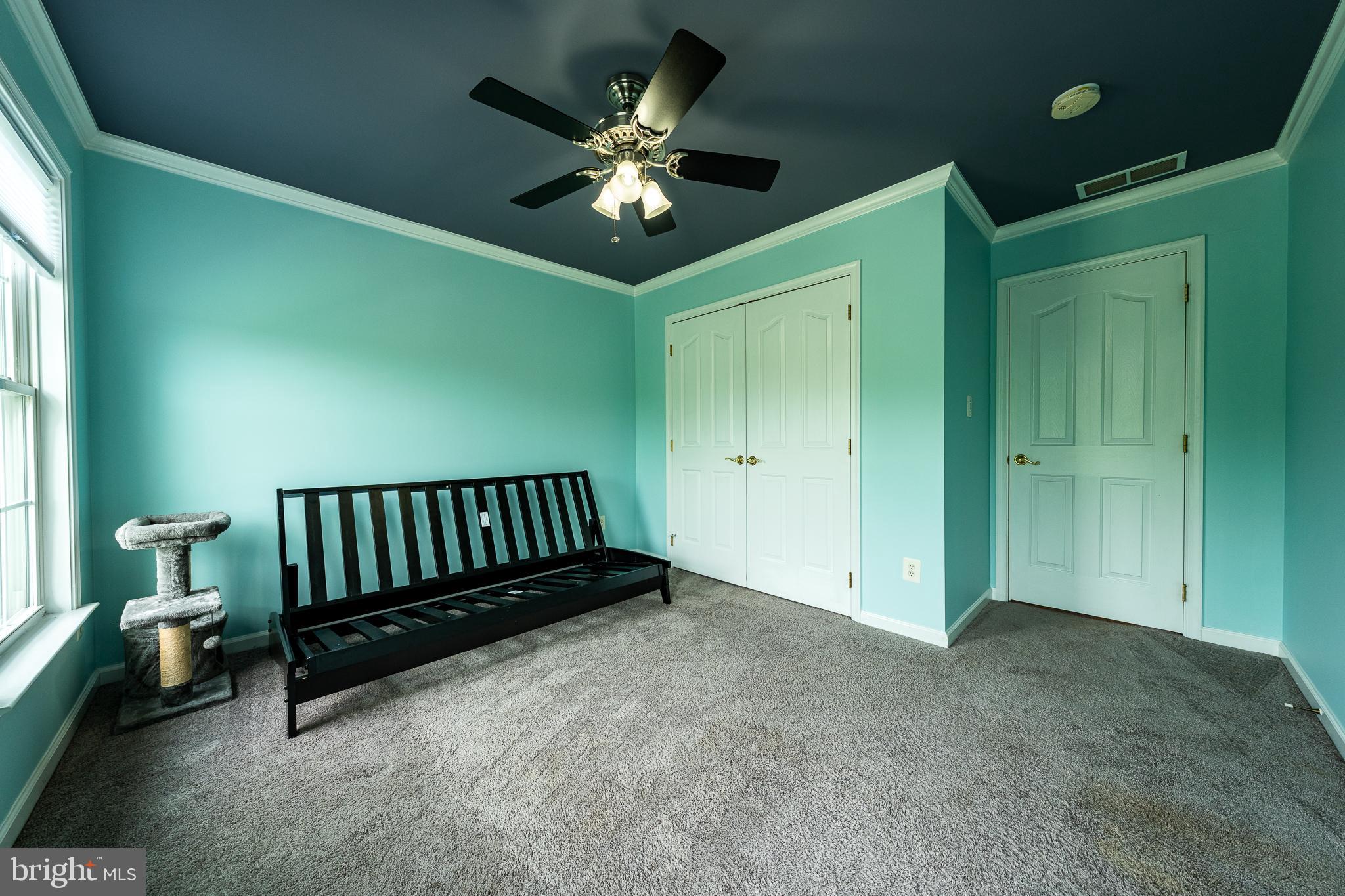 MAXA MEADOWS - Residential