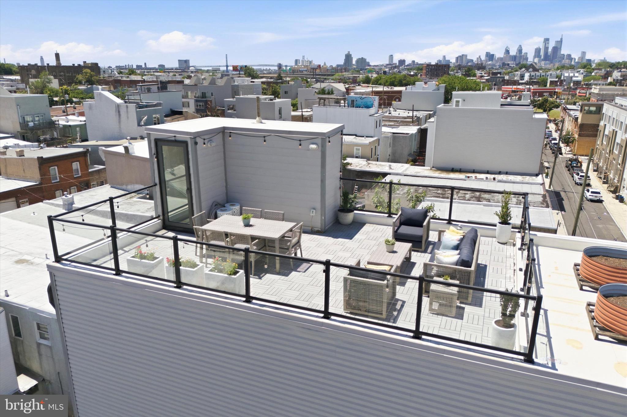FISHTOWN - Residential