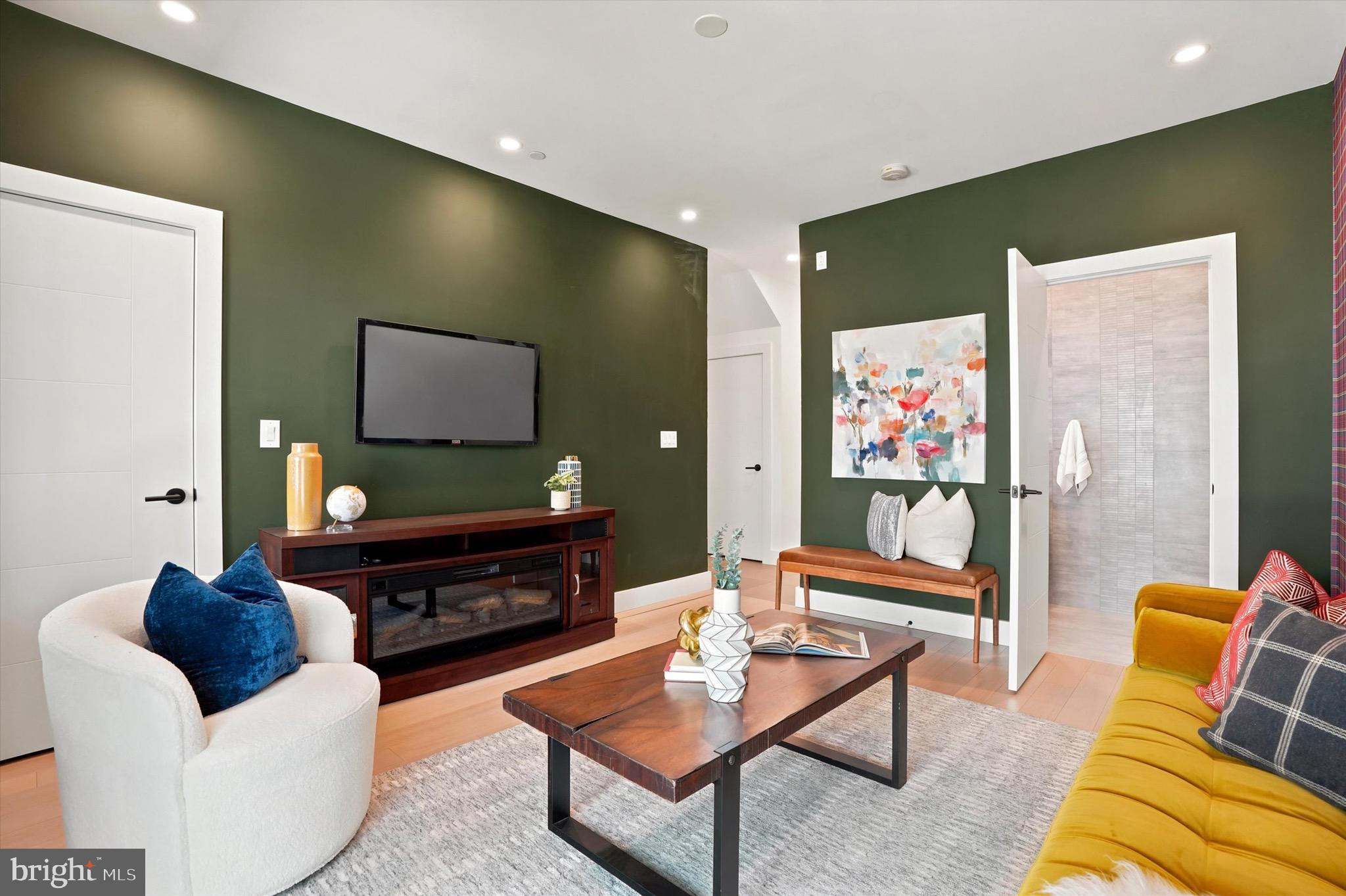FISHTOWN - Residential